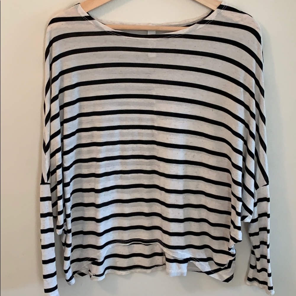 Jolie Black and Cream Top